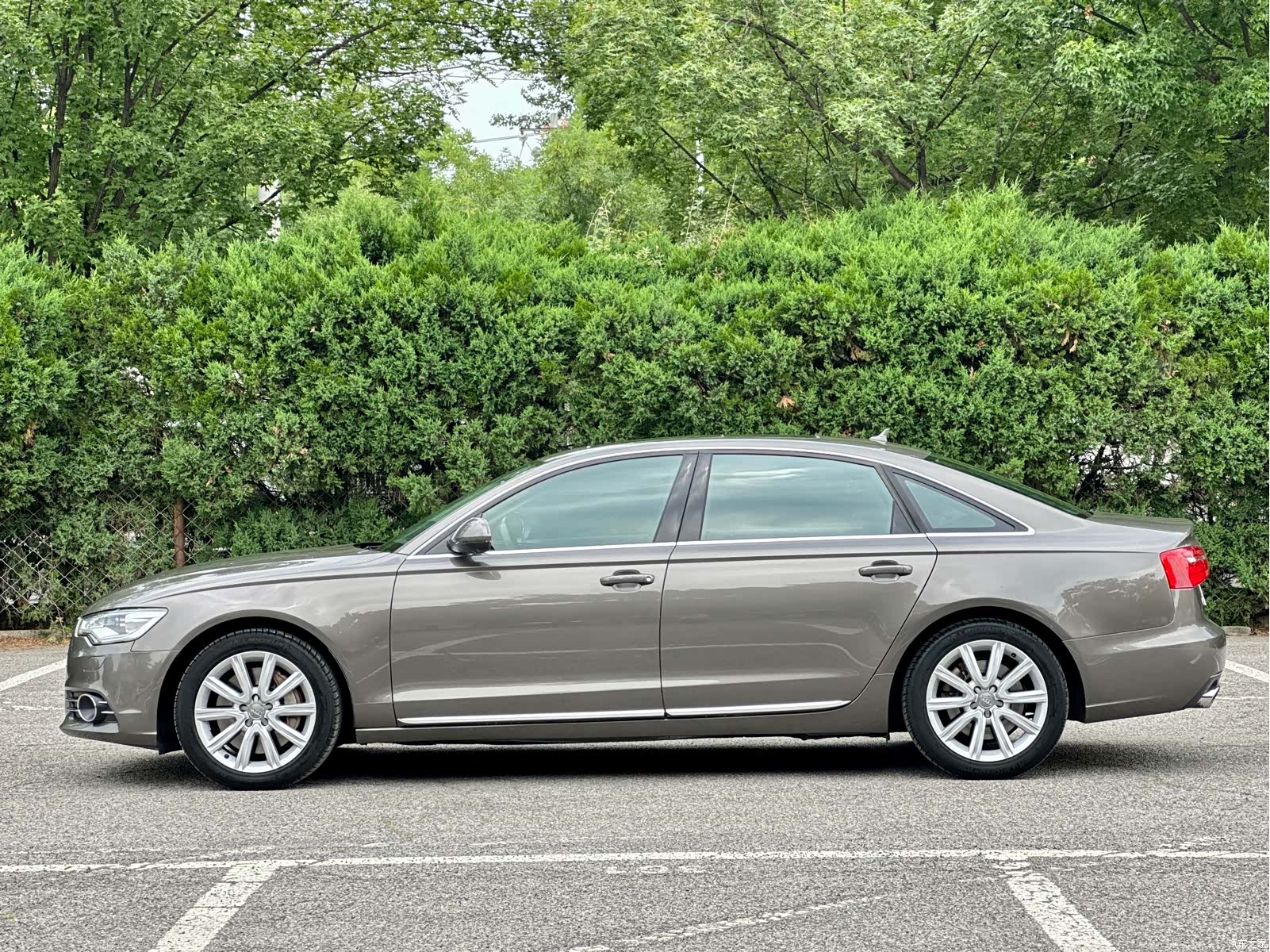Audi A6L, 2012 15