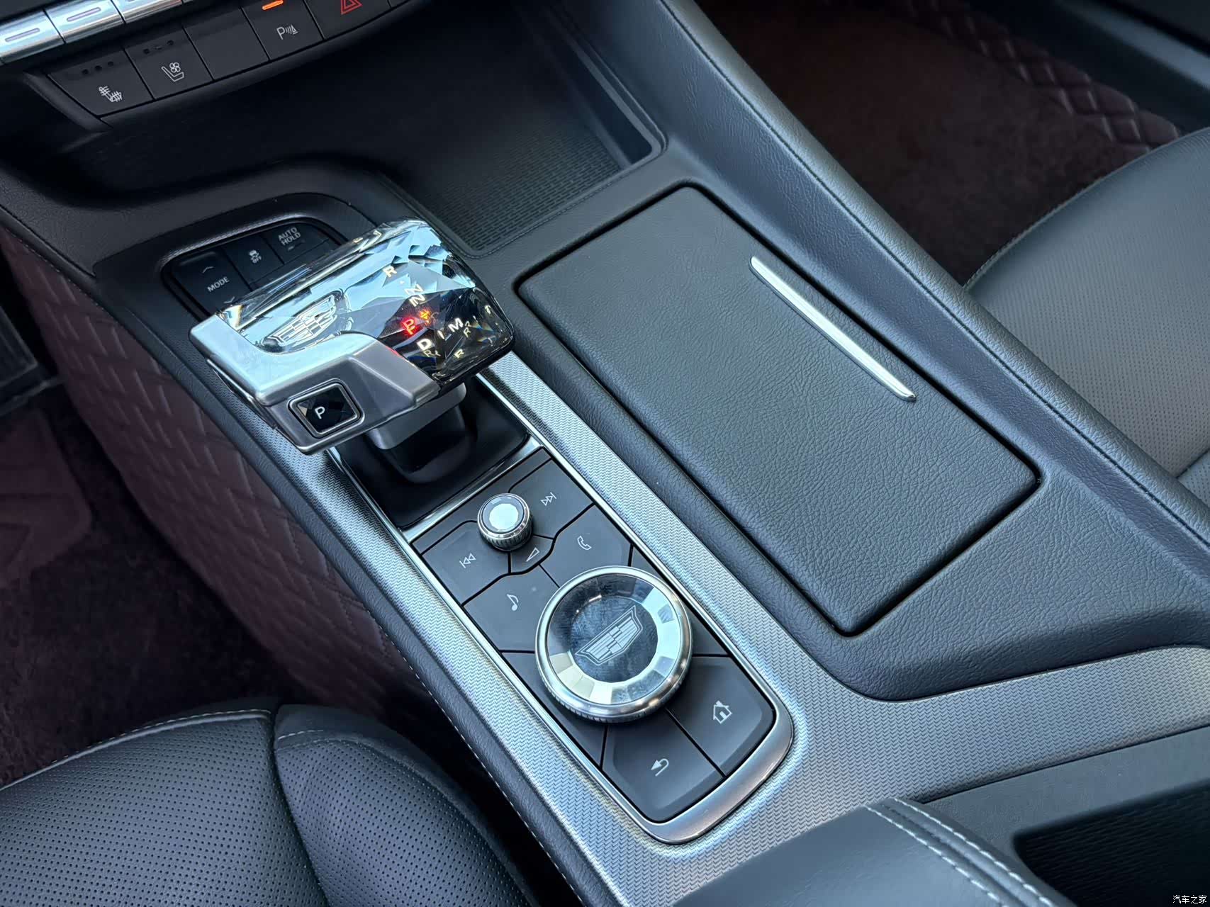Cadillac CT5, 2023 15