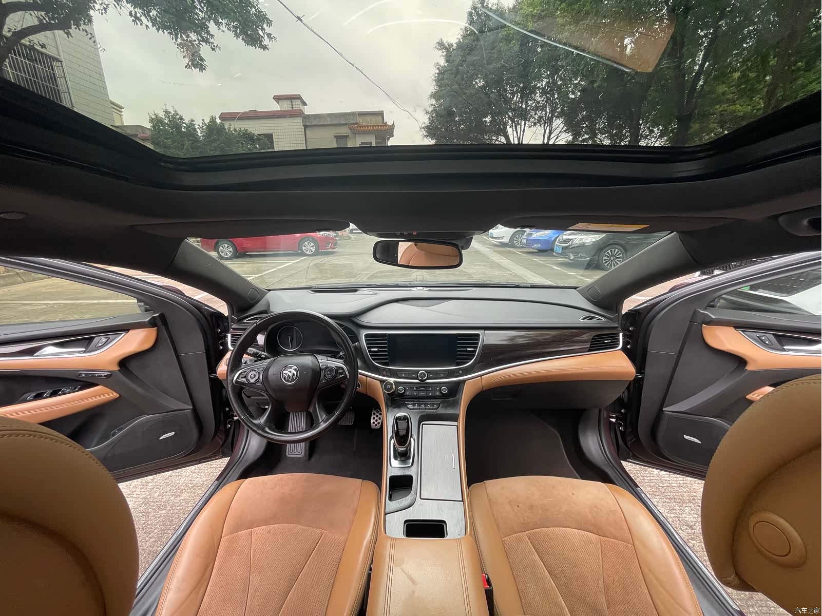 Roewe RX5, 2017 7