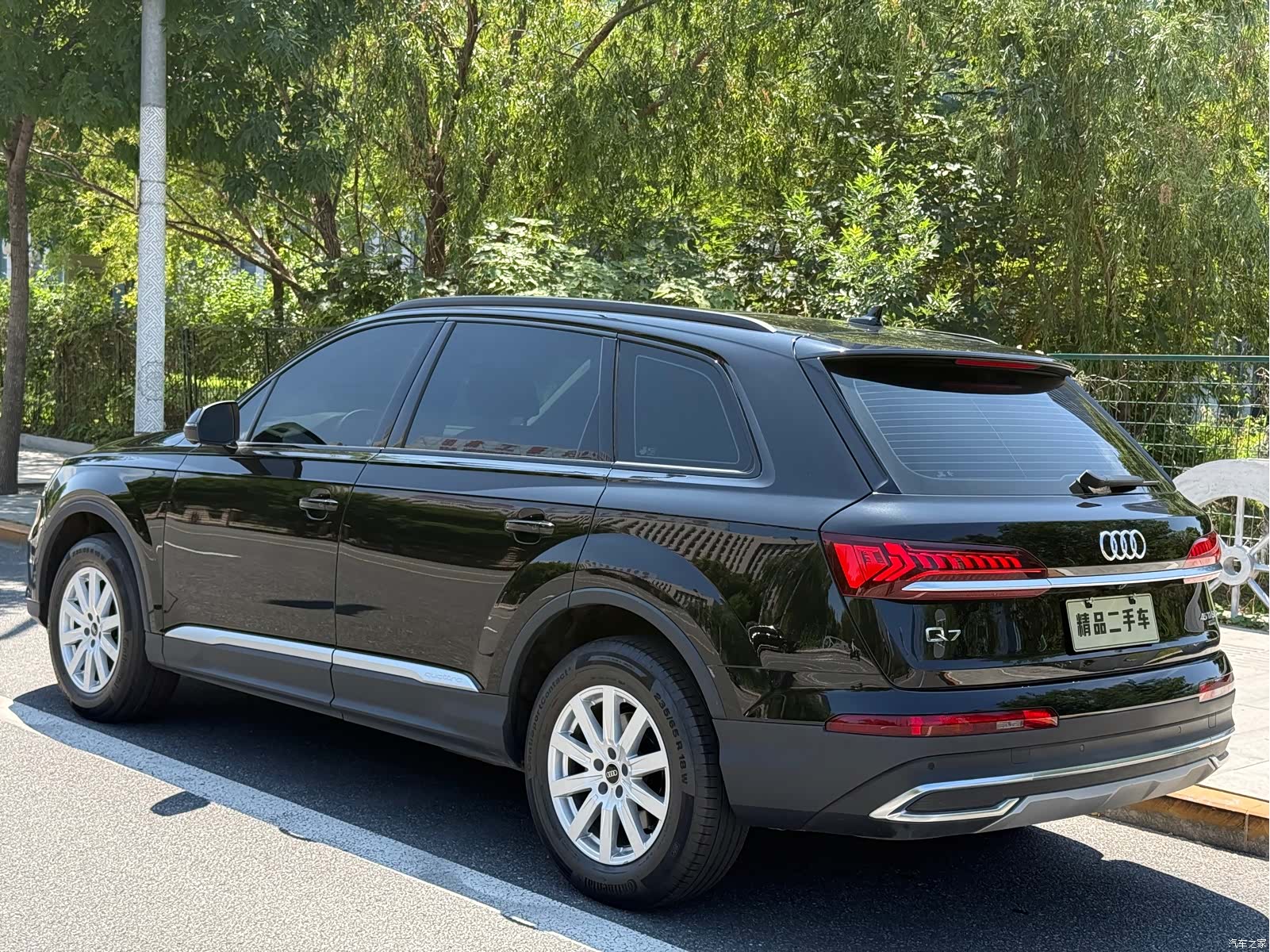Audi Q7, 2024 3