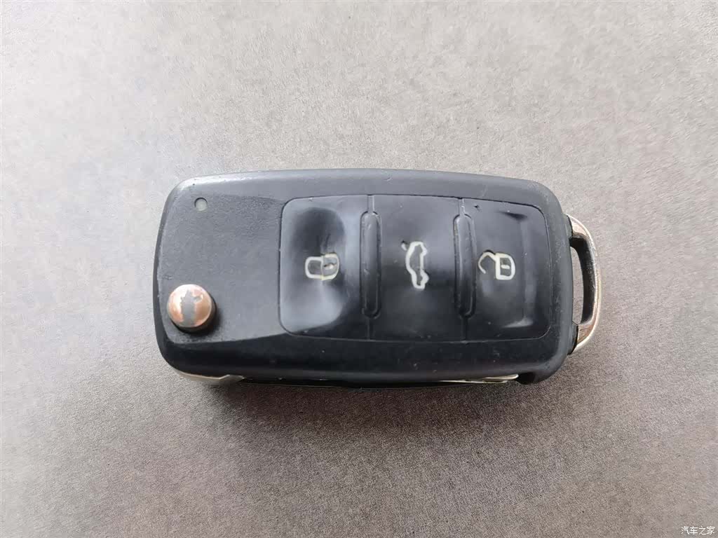 Volkswagen Lavida, 2013 19