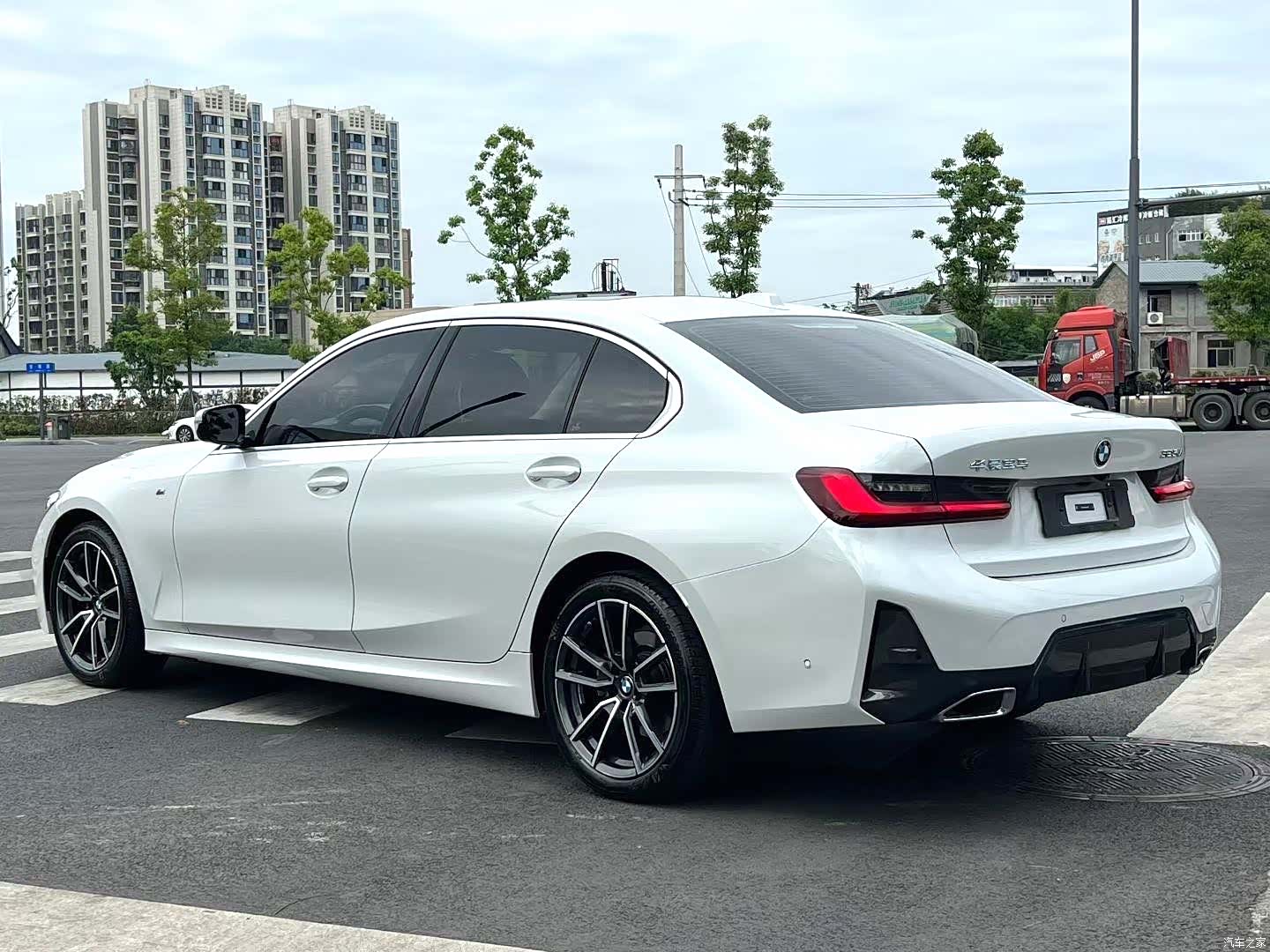 BMW 3 Series, 2024 9