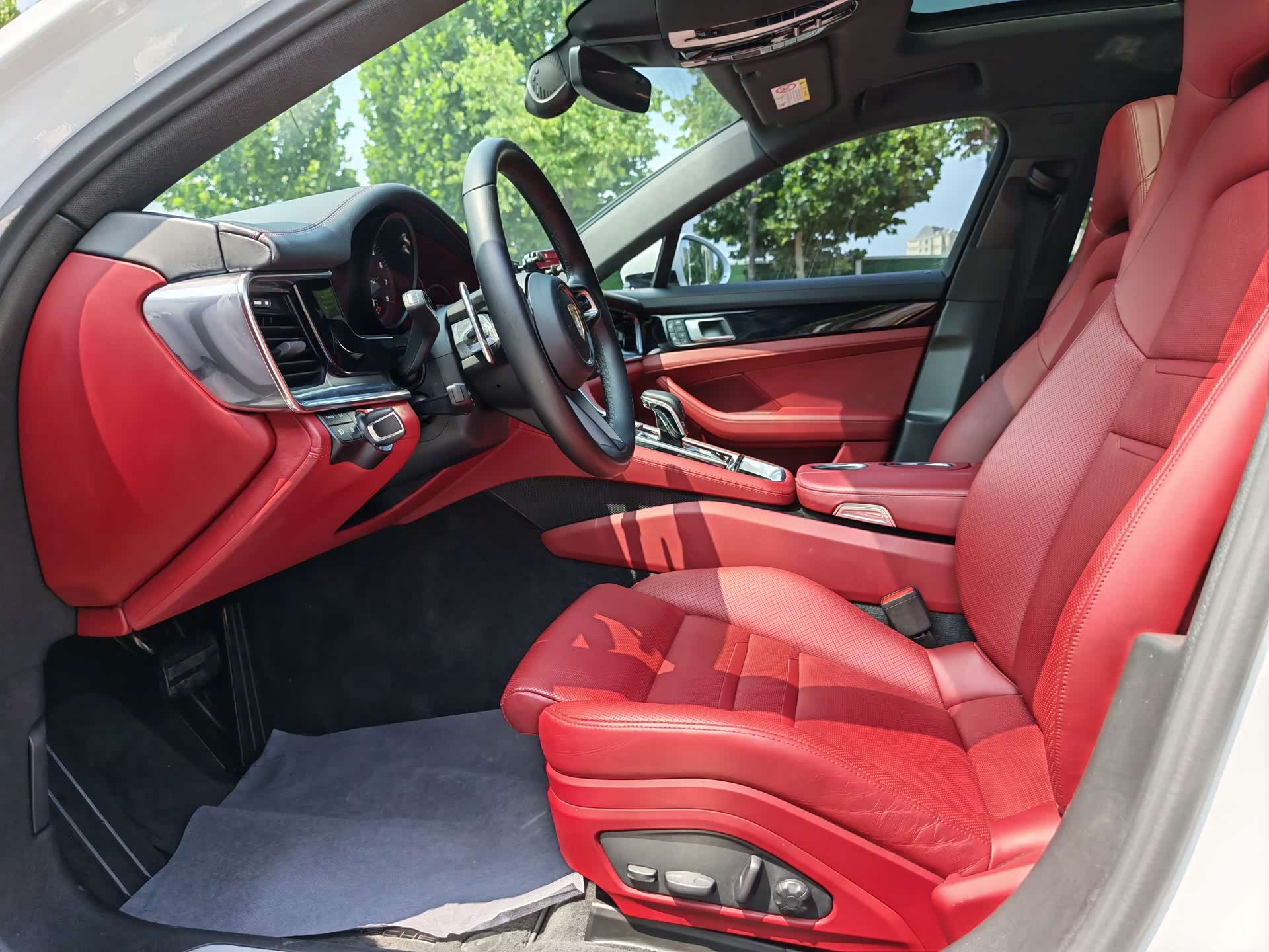 Porsche Panamera, 2023 4