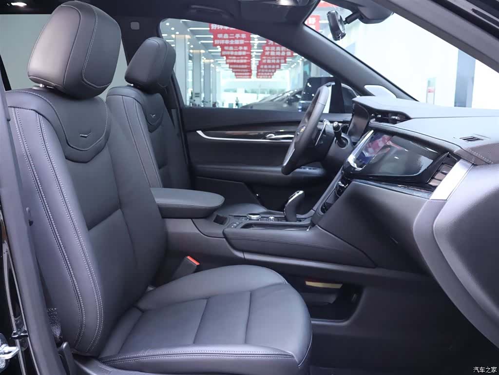 Cadillac XT6, 2025 21