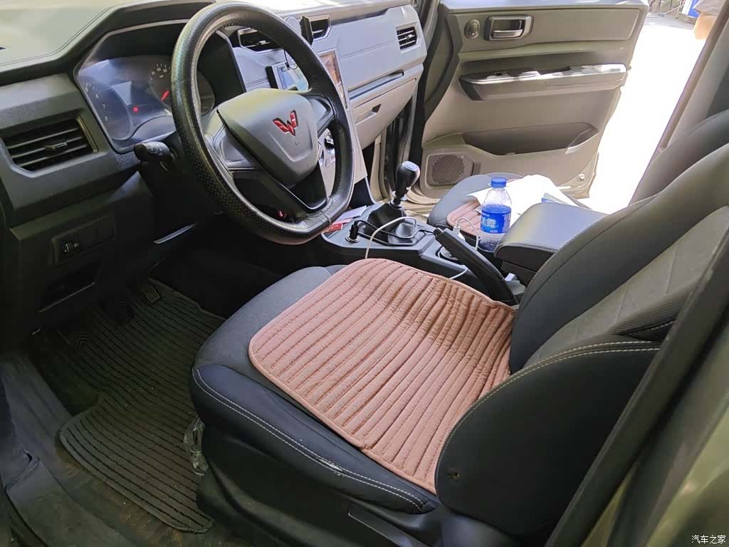 Wuling Hongguang, 2022 8