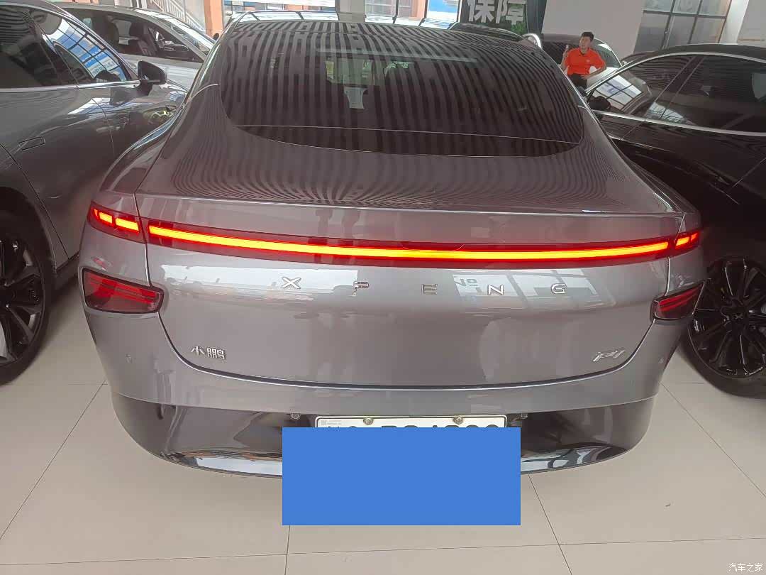 Xpeng P7, 2022 14
