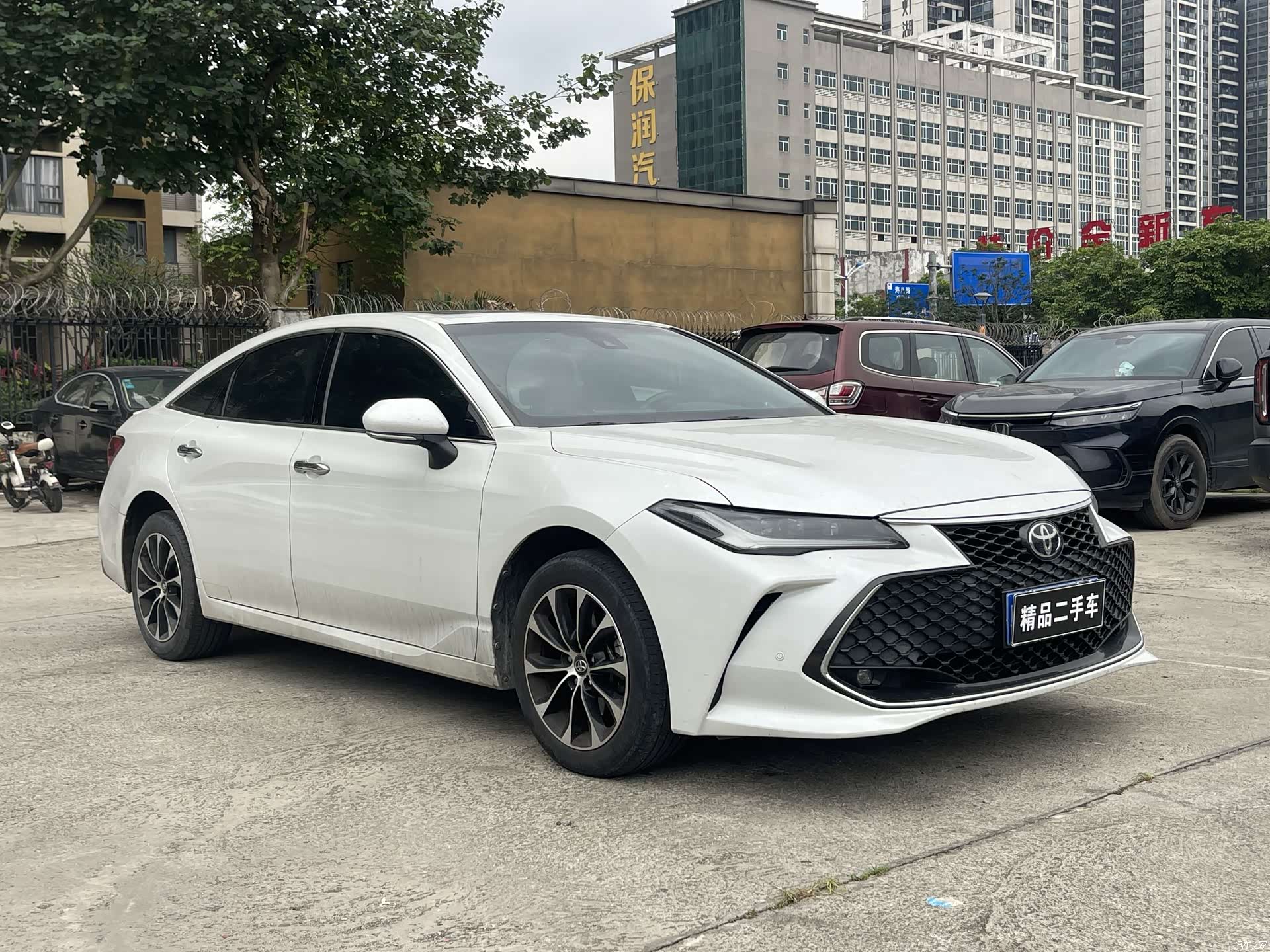 Toyota Avalon, 2022 3
