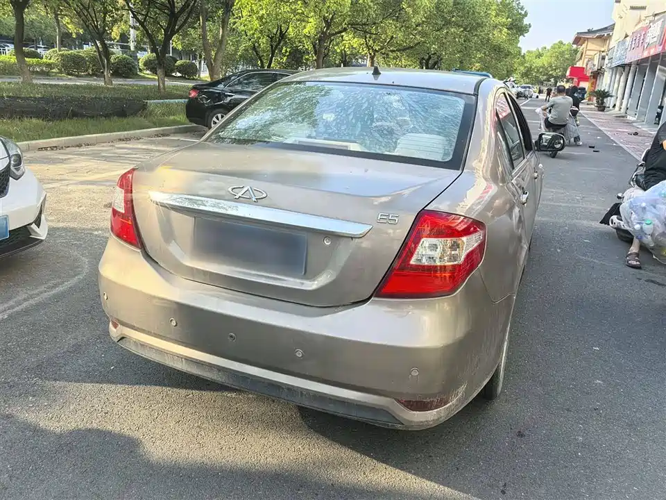 Chery e5