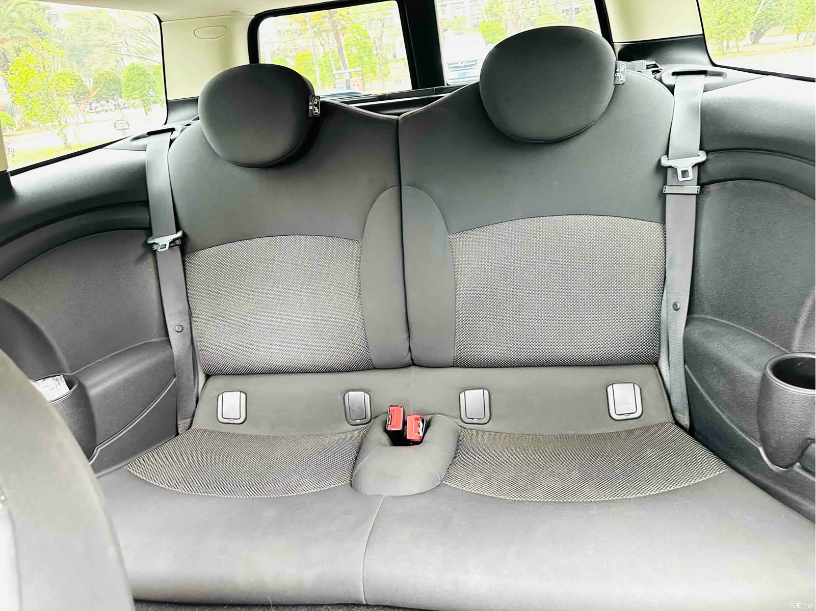 Mini Clubman, 2010 13