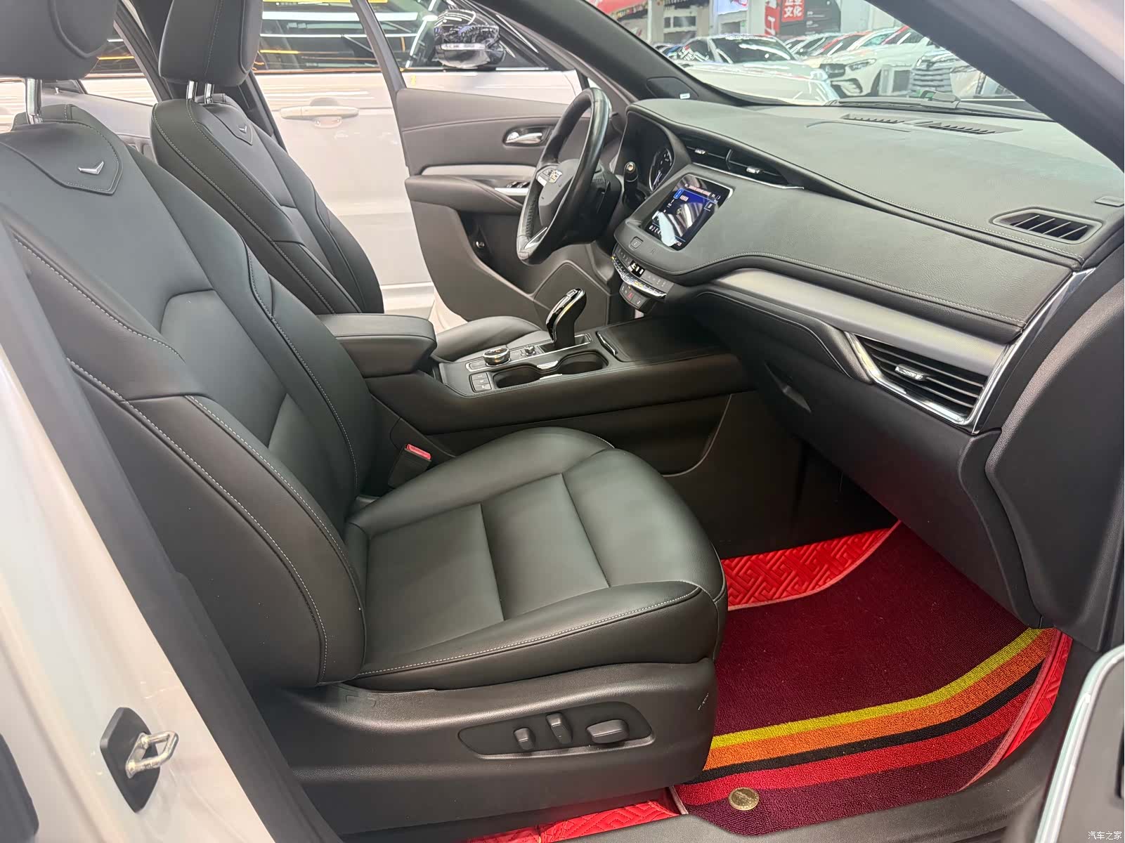Cadillac XT4, 2021 8