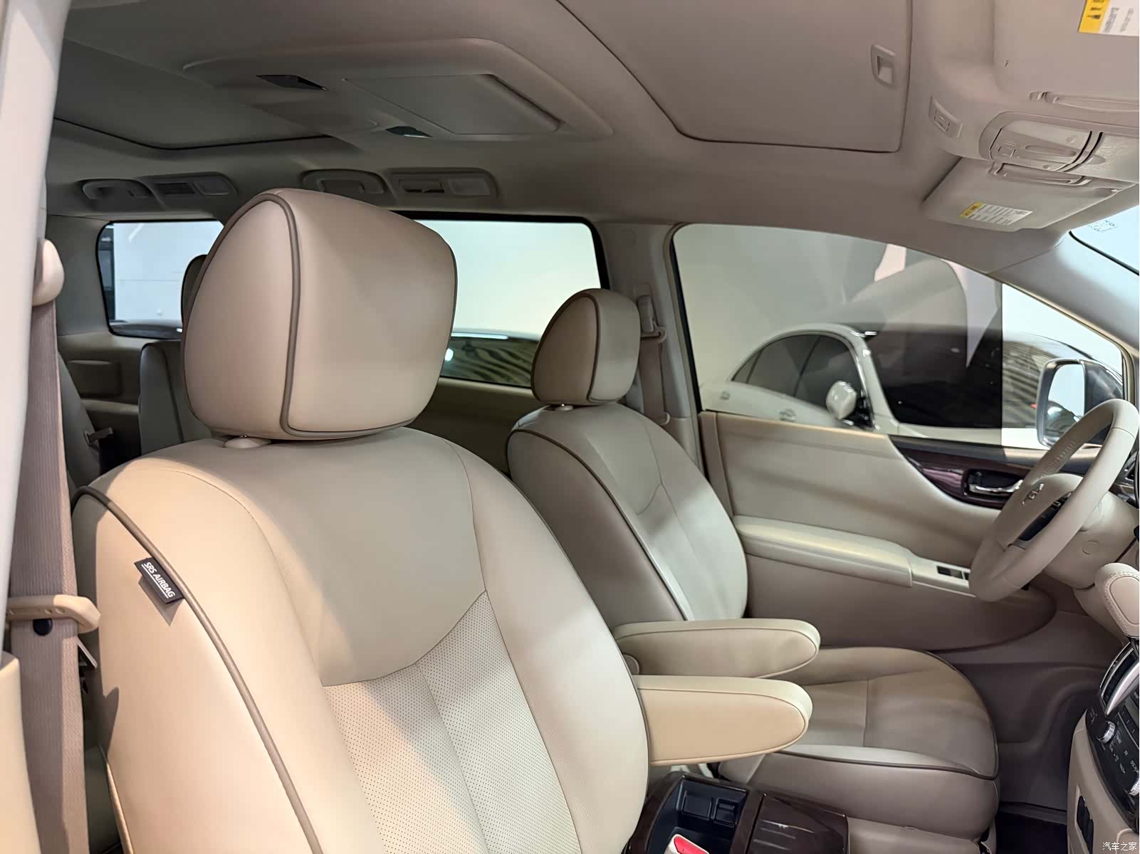 Nissan SL, 2016 21