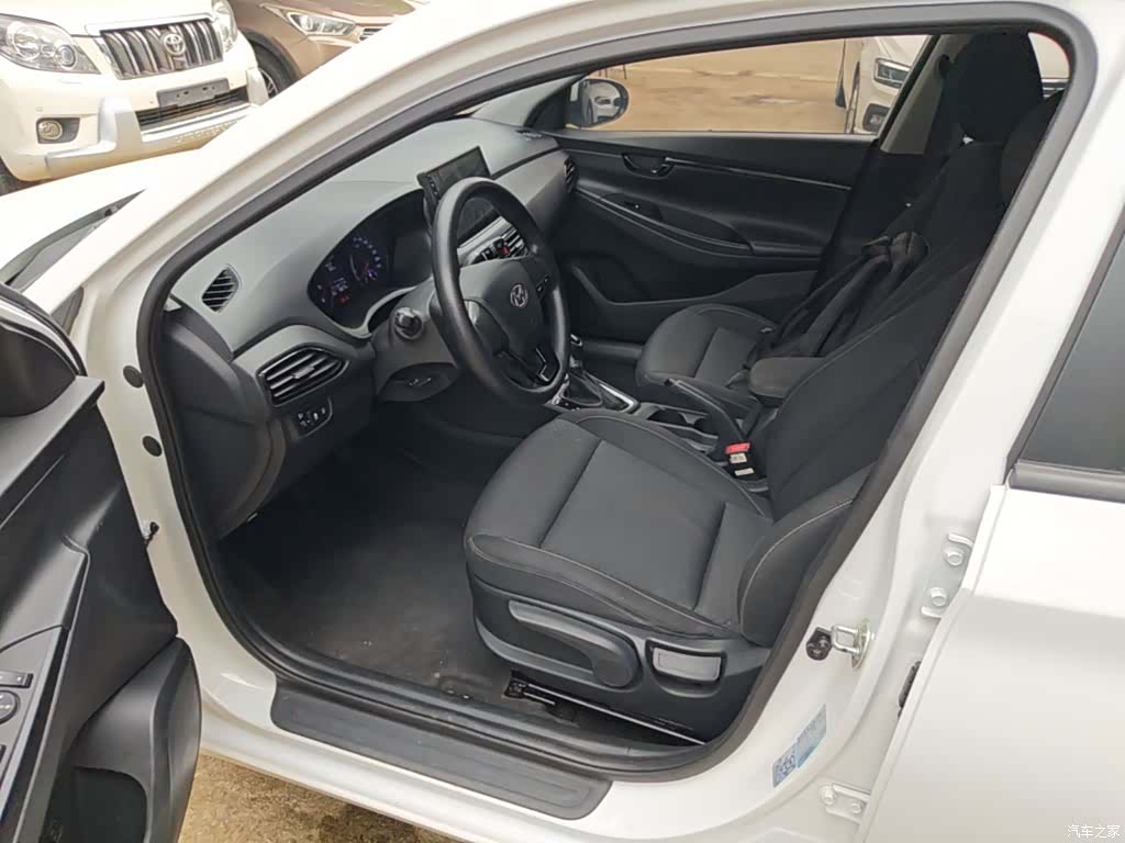 Hyundai GL, 2022 15