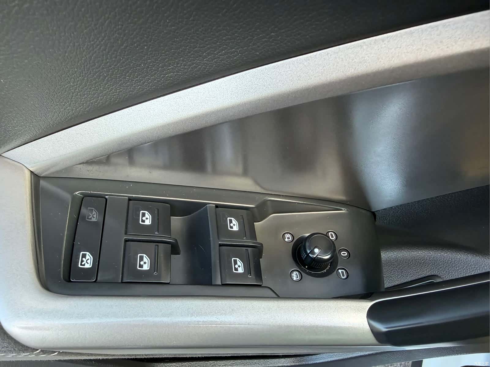 Audi Q3, 2022 13