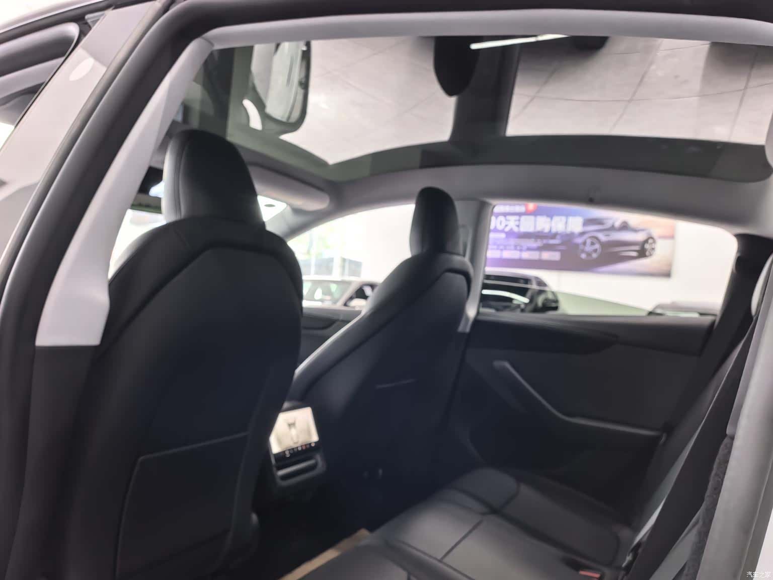 Tesla Model Y, 2025 6