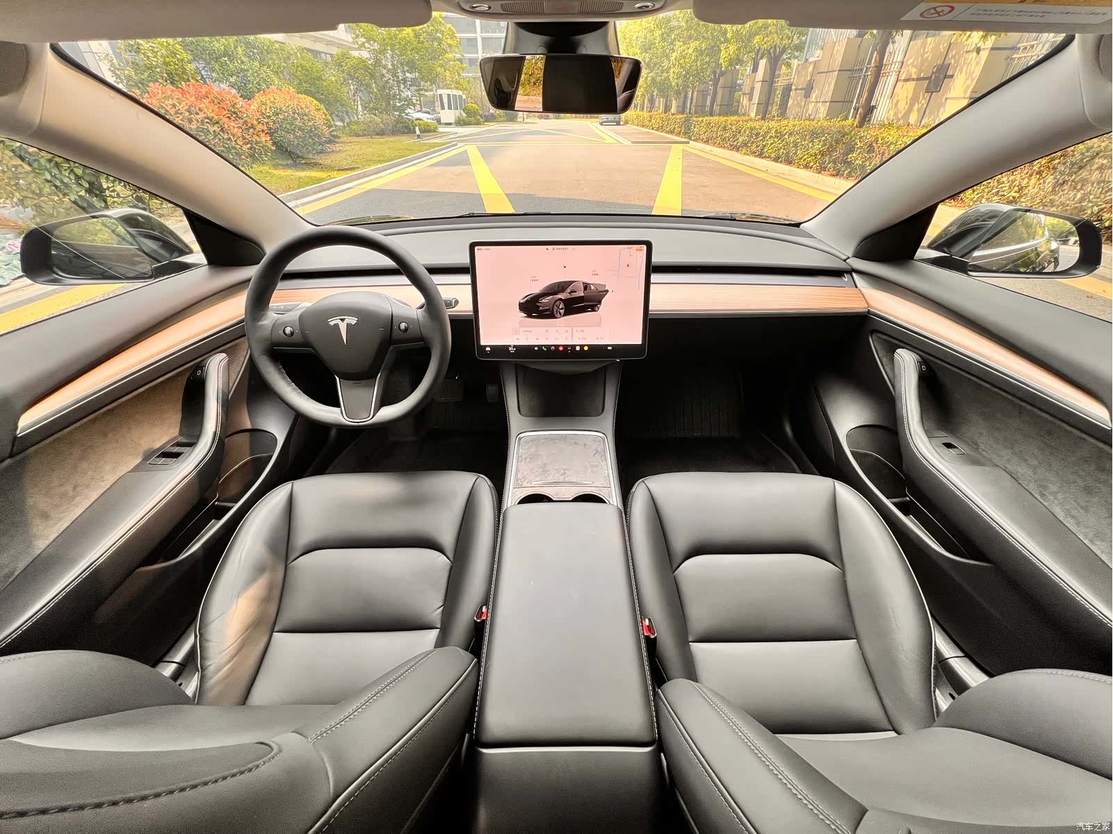 Tesla Model 3, 2023 7