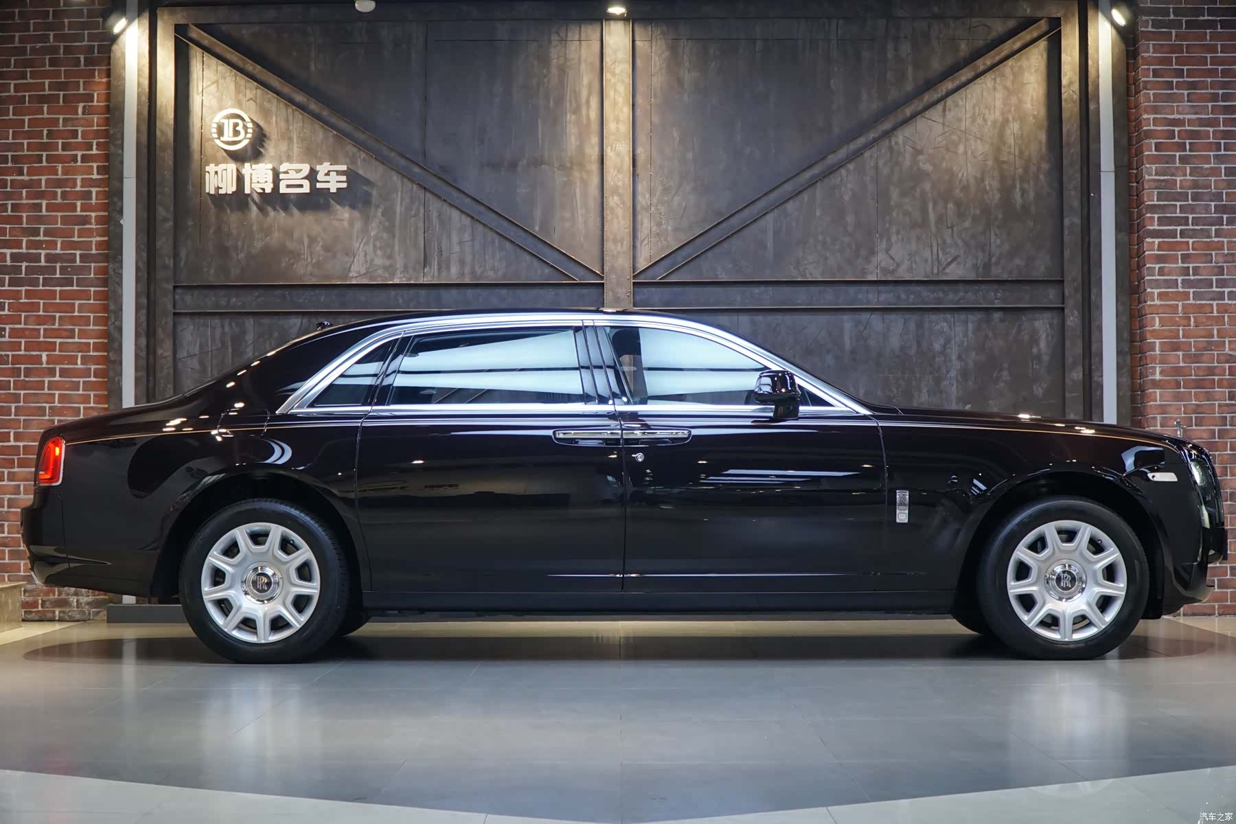 Rolls-Royce Ghost, 2014 23