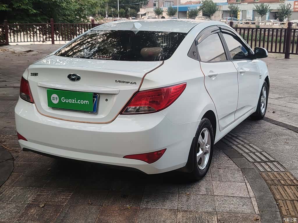 Hyundai GLS, 2016 25