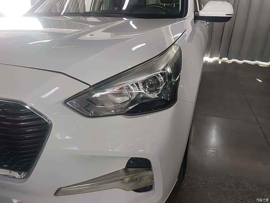 Haval M6, 2017 24