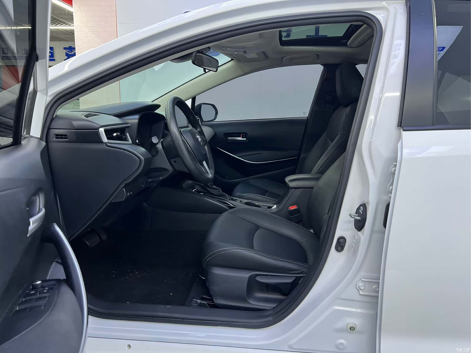 Toyota Corolla, 2022 11