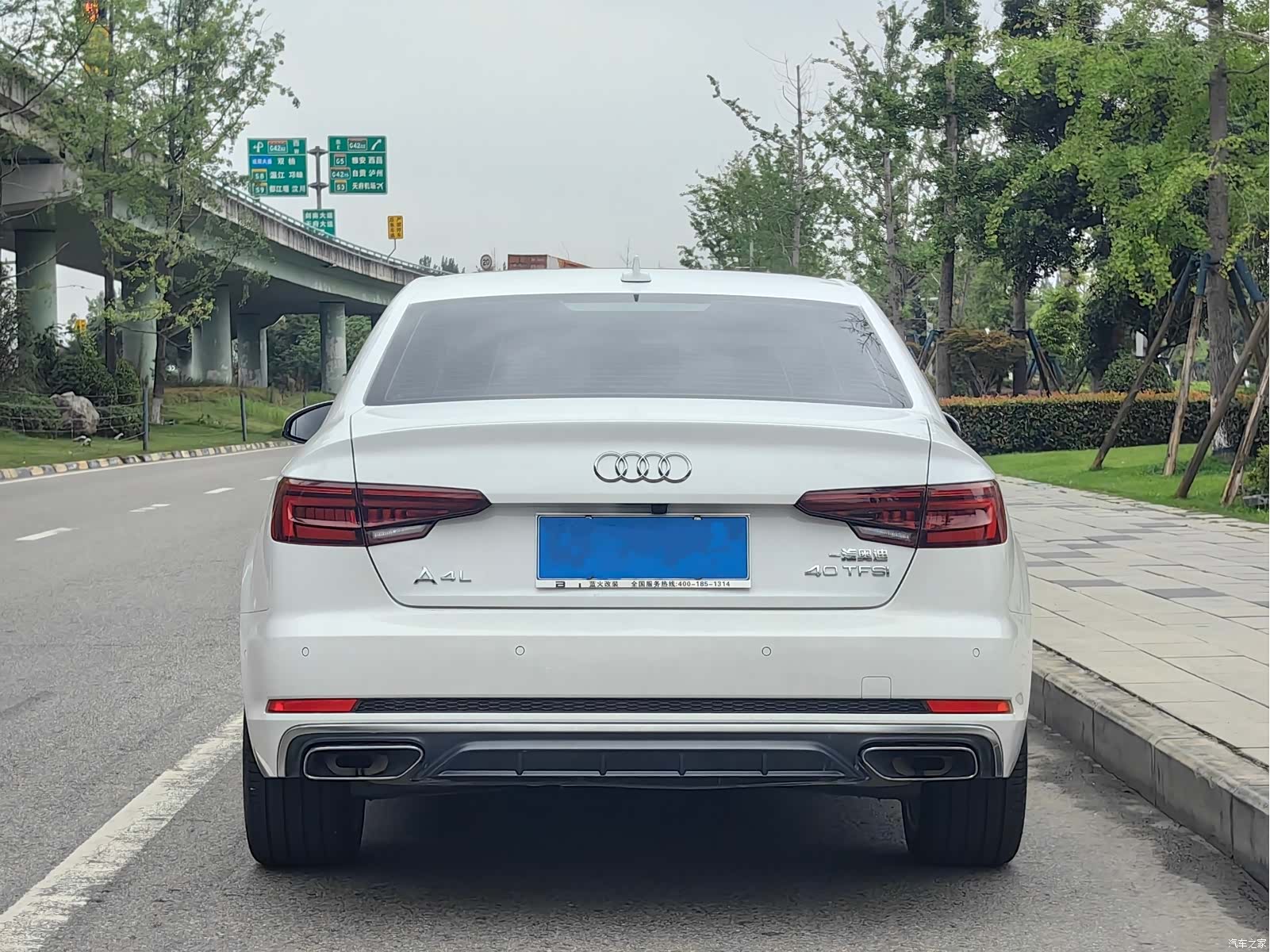 Audi A4L, 2019 все фото