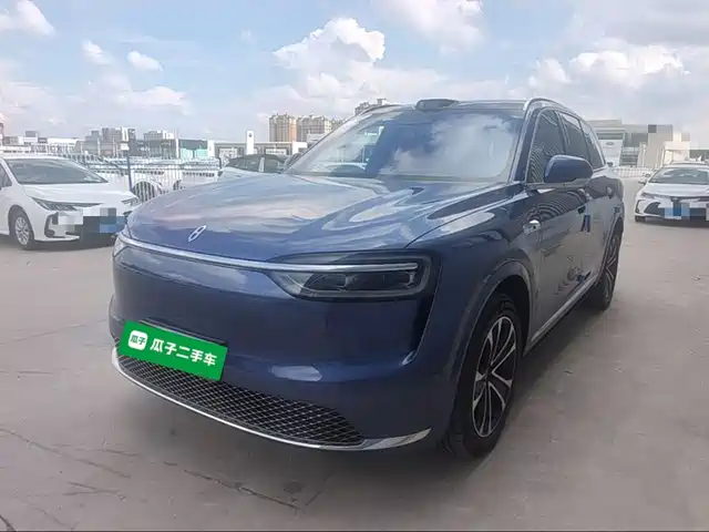 AITO M7 2025 — купить из Китая под заказ