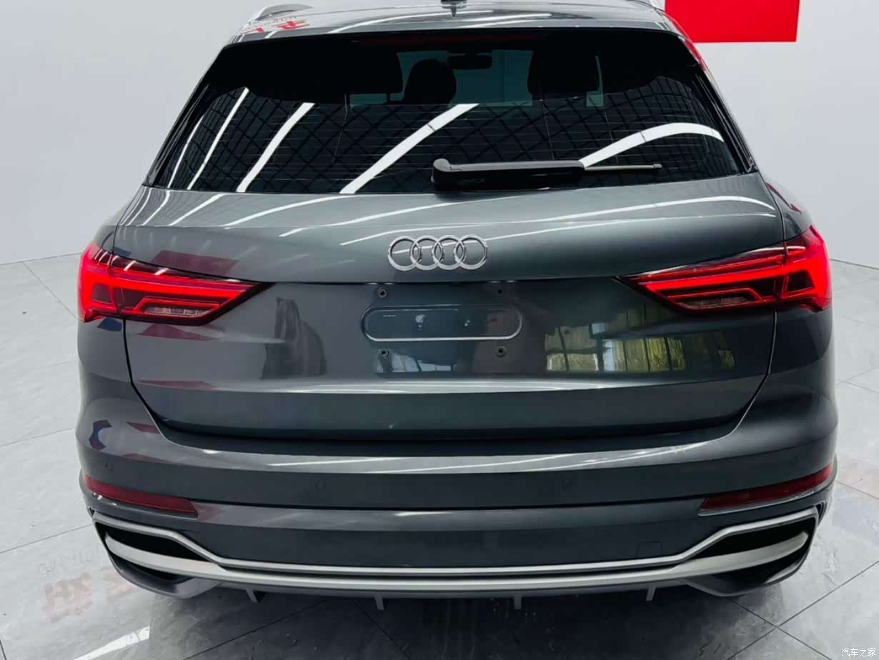 Audi Q3, 2022 12