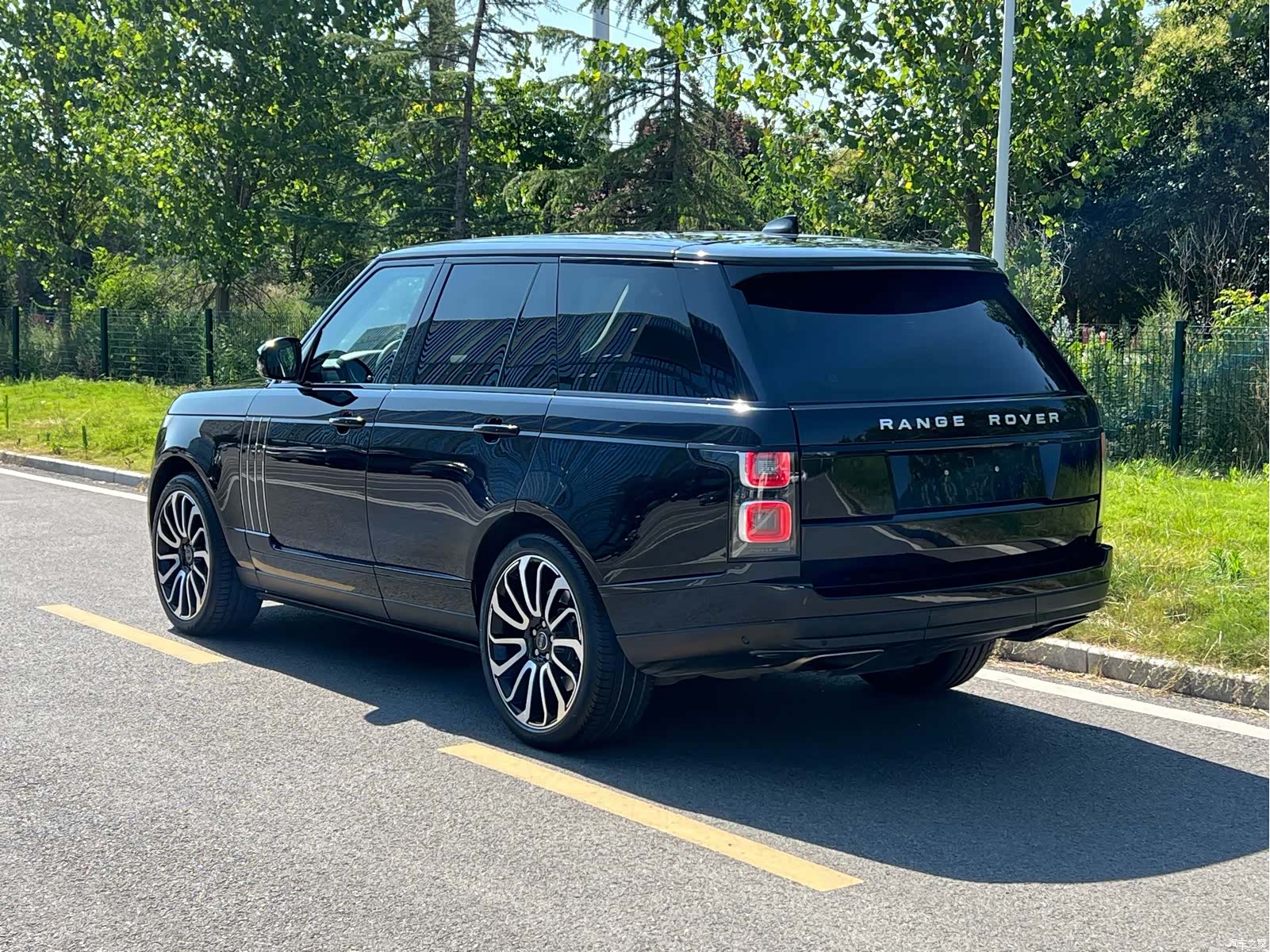 Land Rover Range Rover, 2018 16