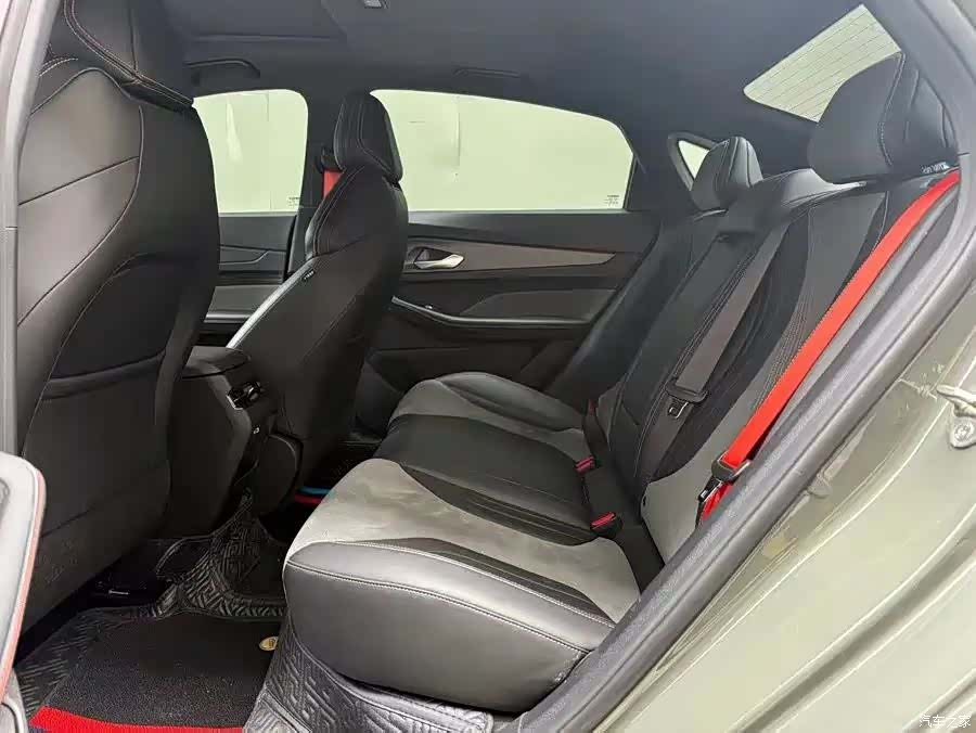 Geely Binray, 2023 6