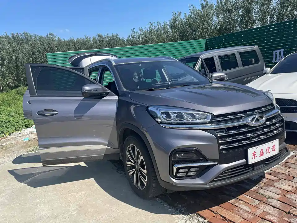 Chery Tiggo 8