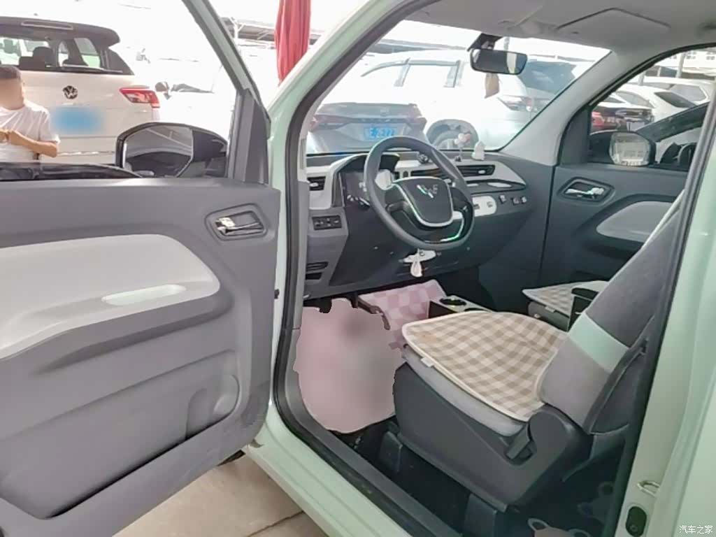 Wuling MINIEV, 2022 16