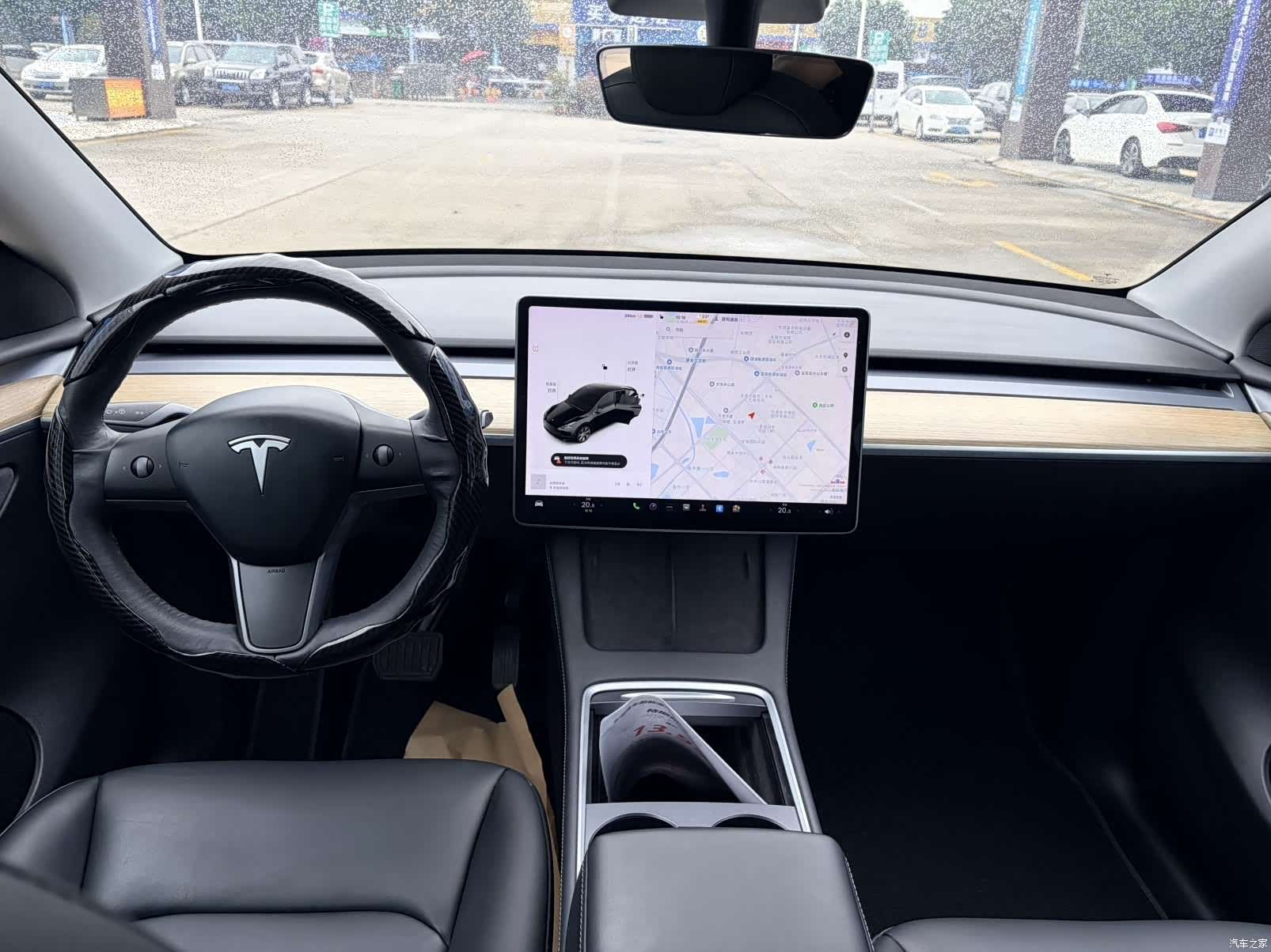 Tesla Model Y, 2021 10