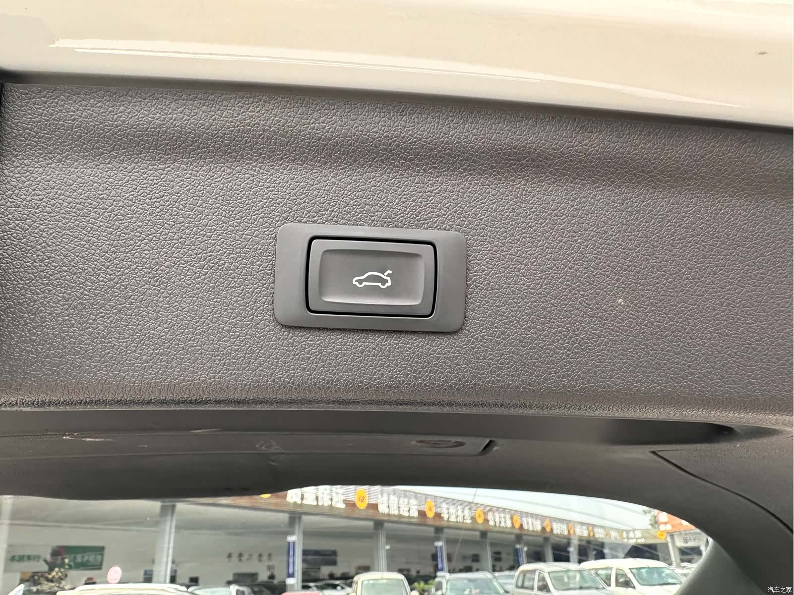 Audi Q3, 2017 13