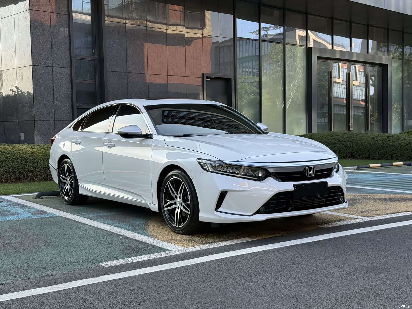 Honda Inspire, 2023 3
