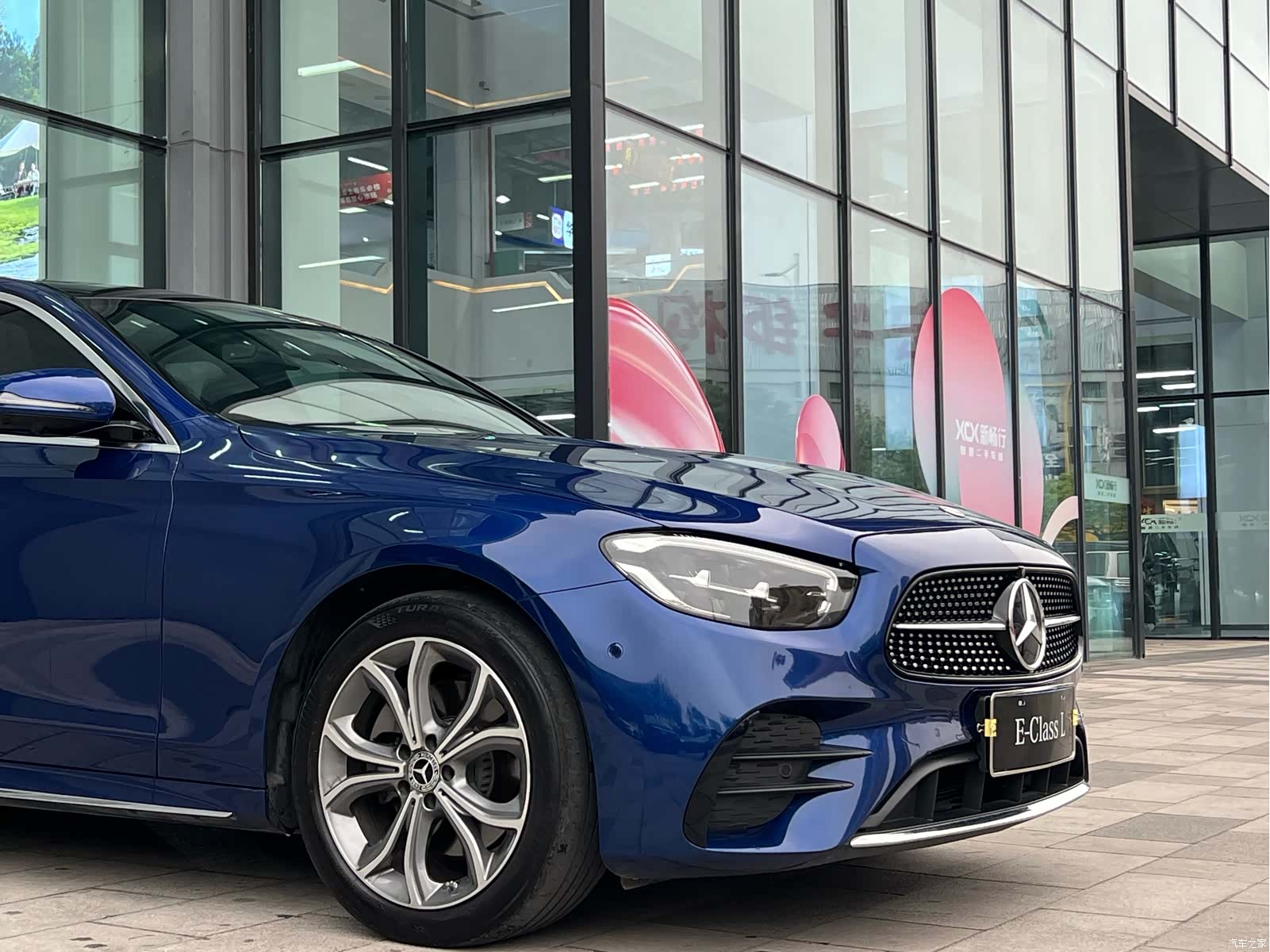 Mercedes-Benz E-Class, 2023 4