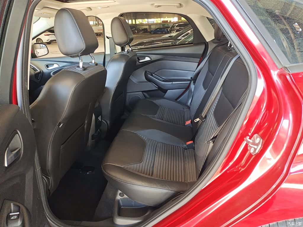 Ford Focus, 2016 17