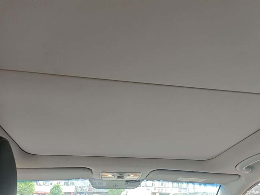 Hyundai GLS, 2015 18