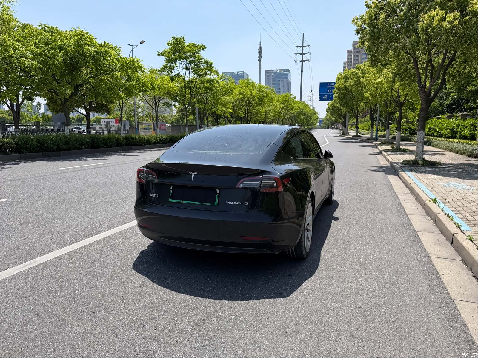 Tesla Model 3, 2022 4