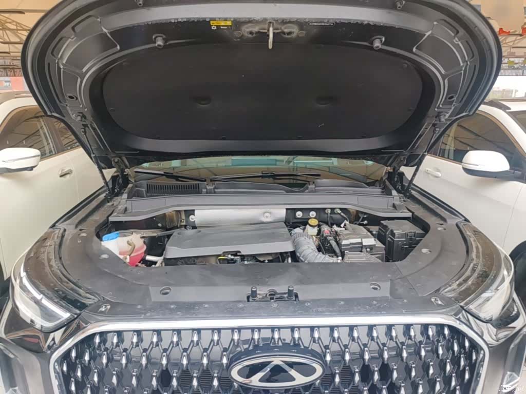 Chery Tiggo 8, 2025 20