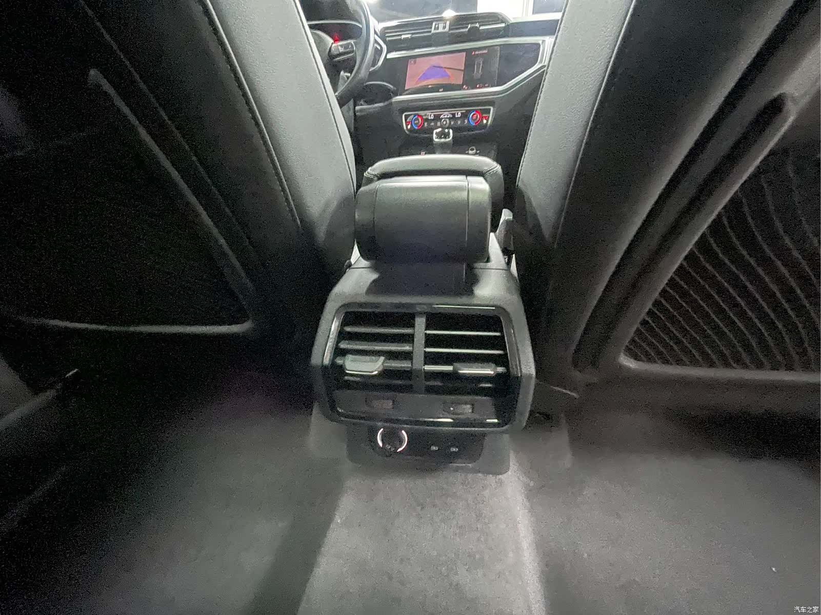 Audi Q3, 2022 24