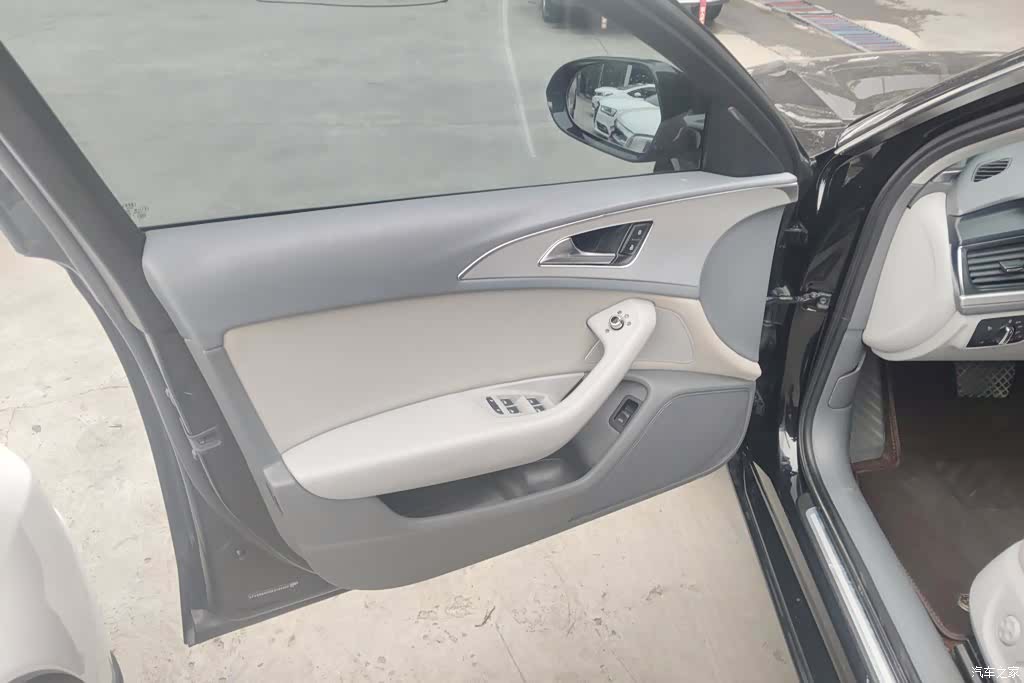 Audi A6L, 2015 7