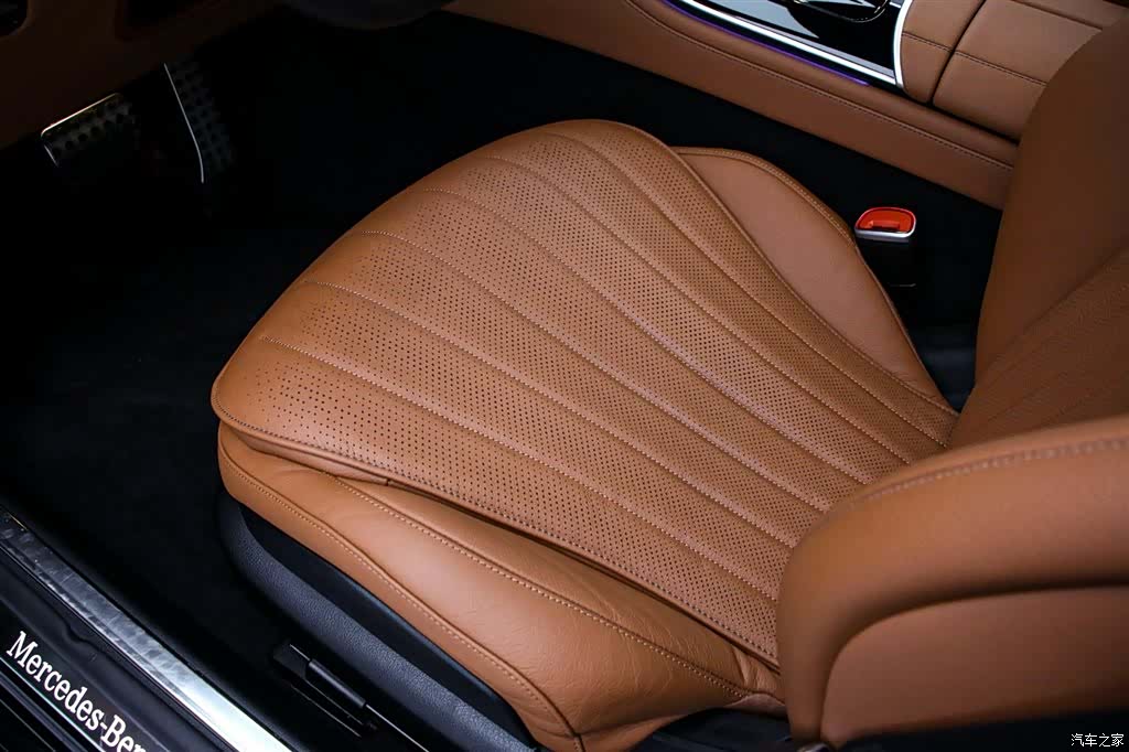Mercedes-Benz S-Class, 2024 14