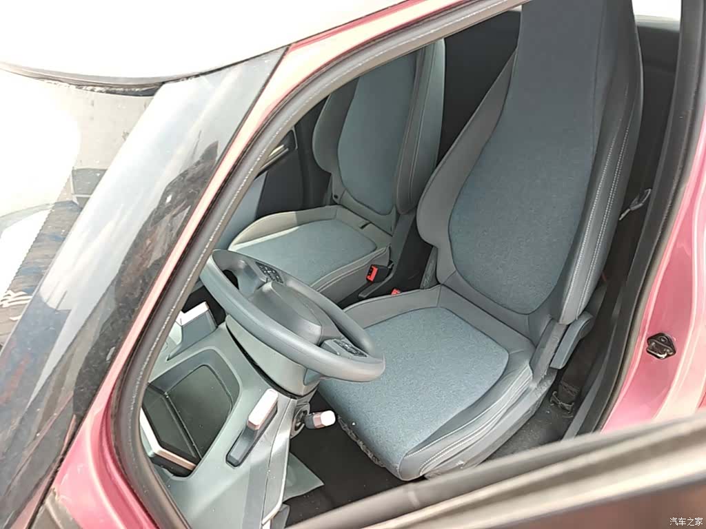 Wuling E200, 2021 15