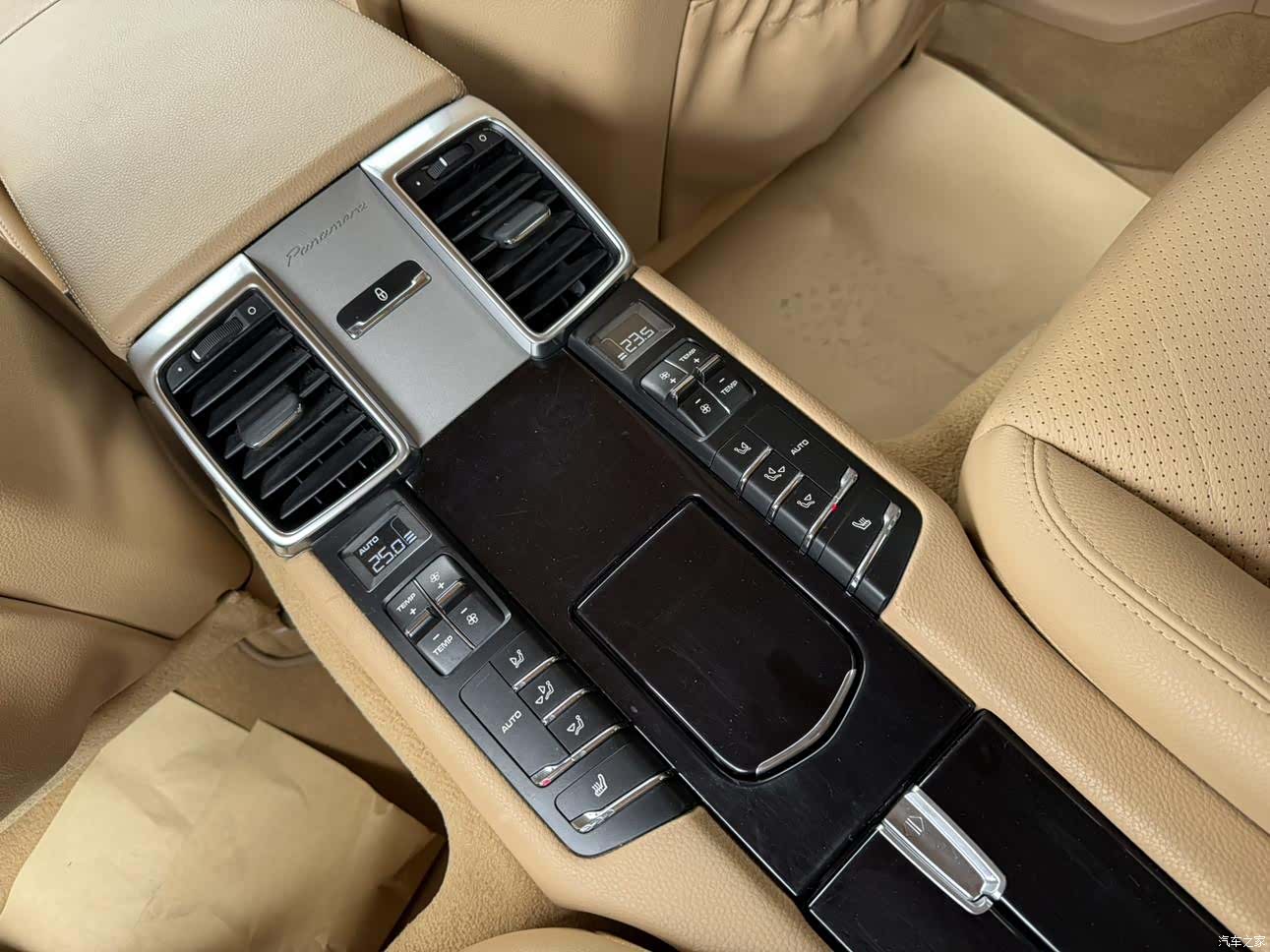Porsche Panamera, 2014 11