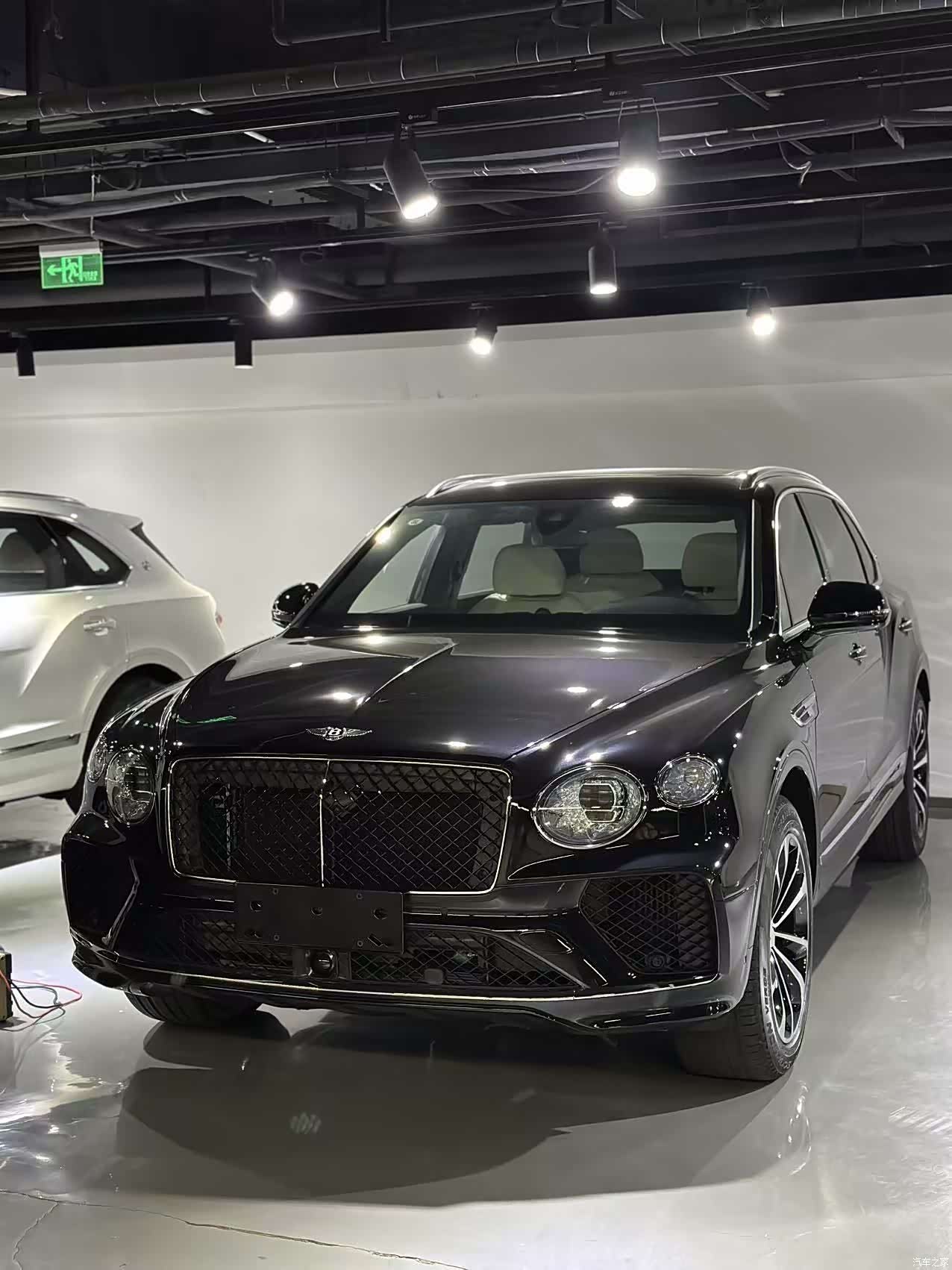 Bentley Bentayga, 2025 2