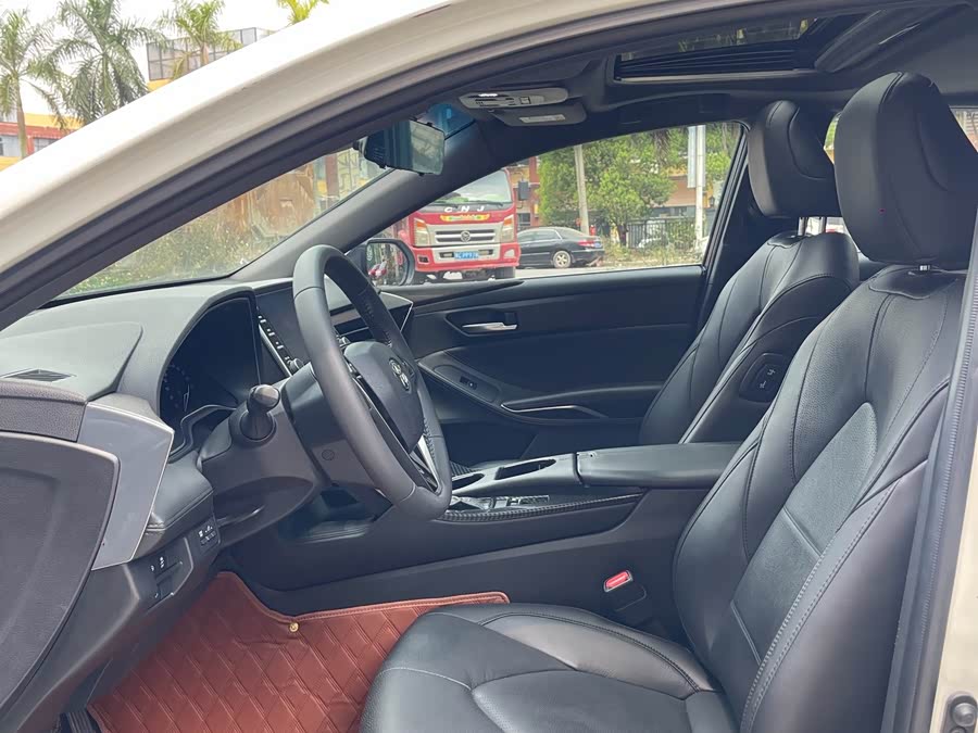 Toyota Avalon 2021, фото 7
