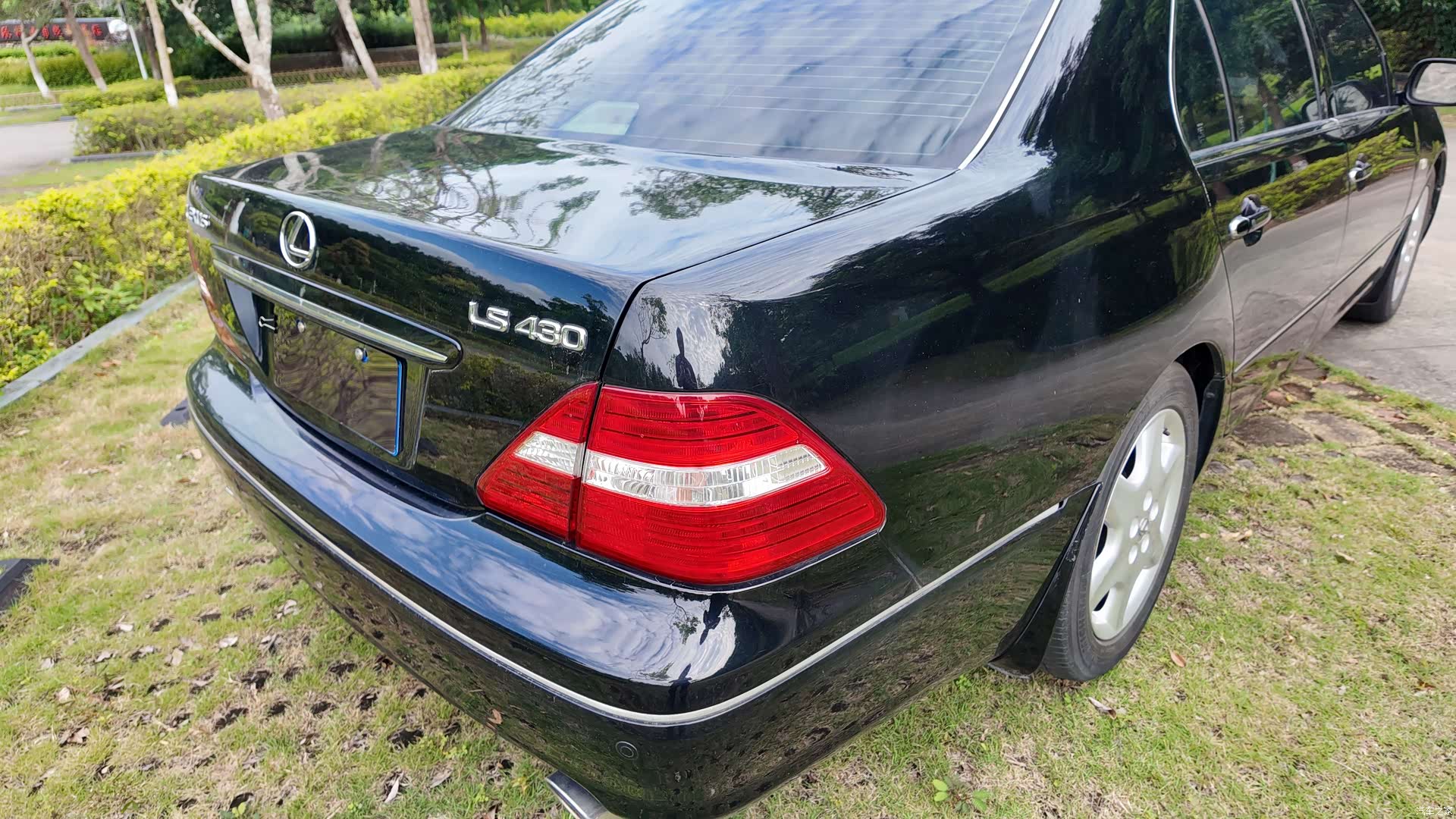 Lexus LS, 2004 35
