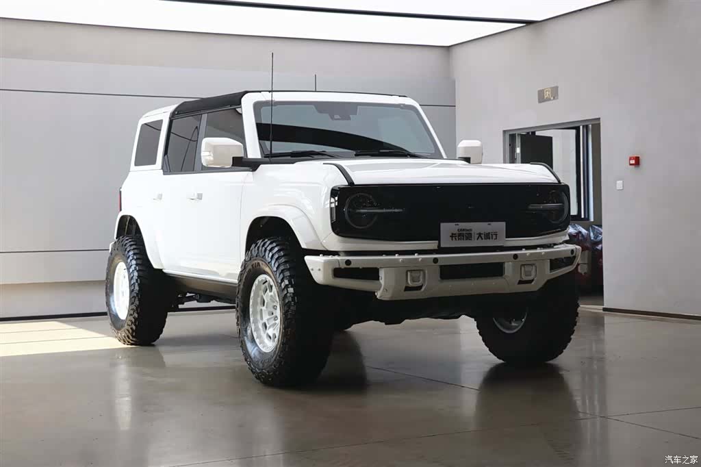 Ford Bronco, 2024 32