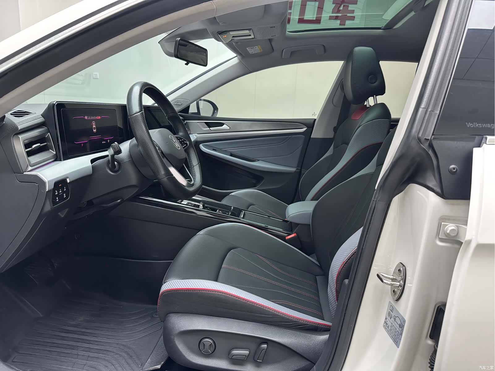 Volkswagen Lamando, 2022 все фото