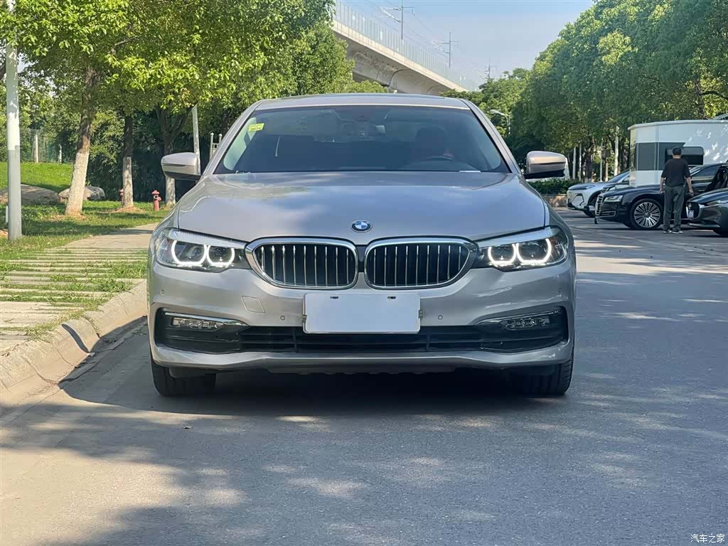 BMW 5 Series, 2018 3