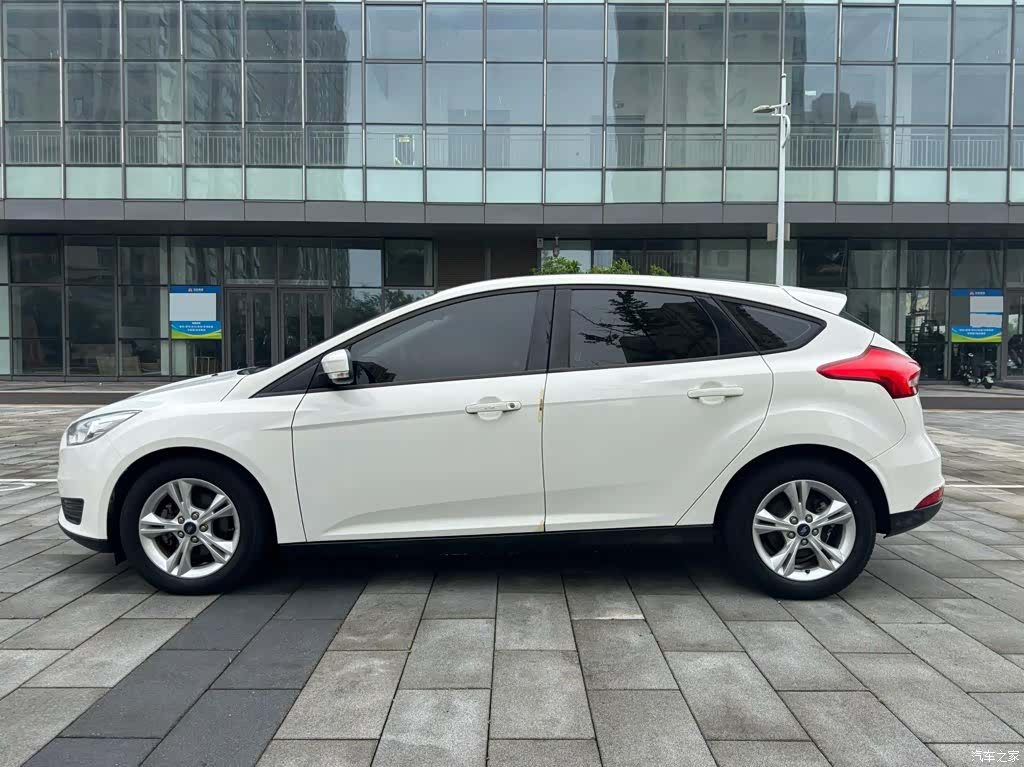Ford Focus, 2019 3